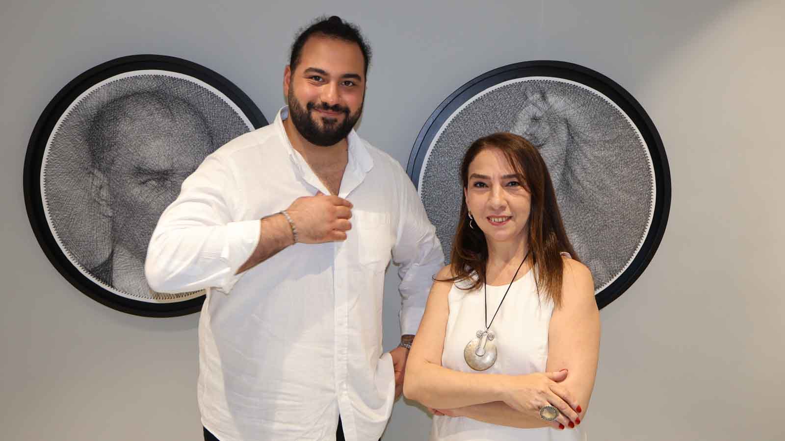 5 kilomètres de fil sont utilisés dans les œuvres de Yahya Sırrı Turgut